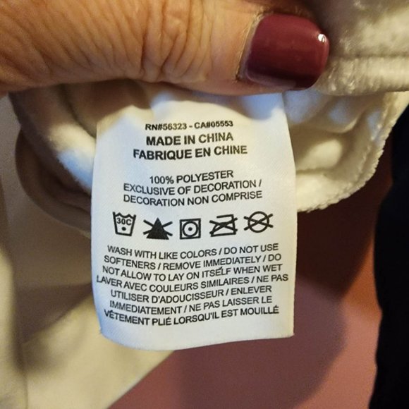 EUC Nike Dri-Fit Zip up Hoodie - Picture 4 of 4